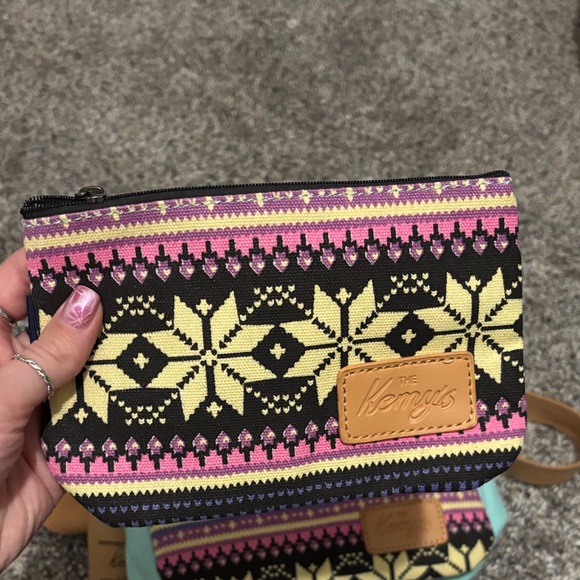 Mint Green and Patterned Crossbody Bag - Picture 3 of 5